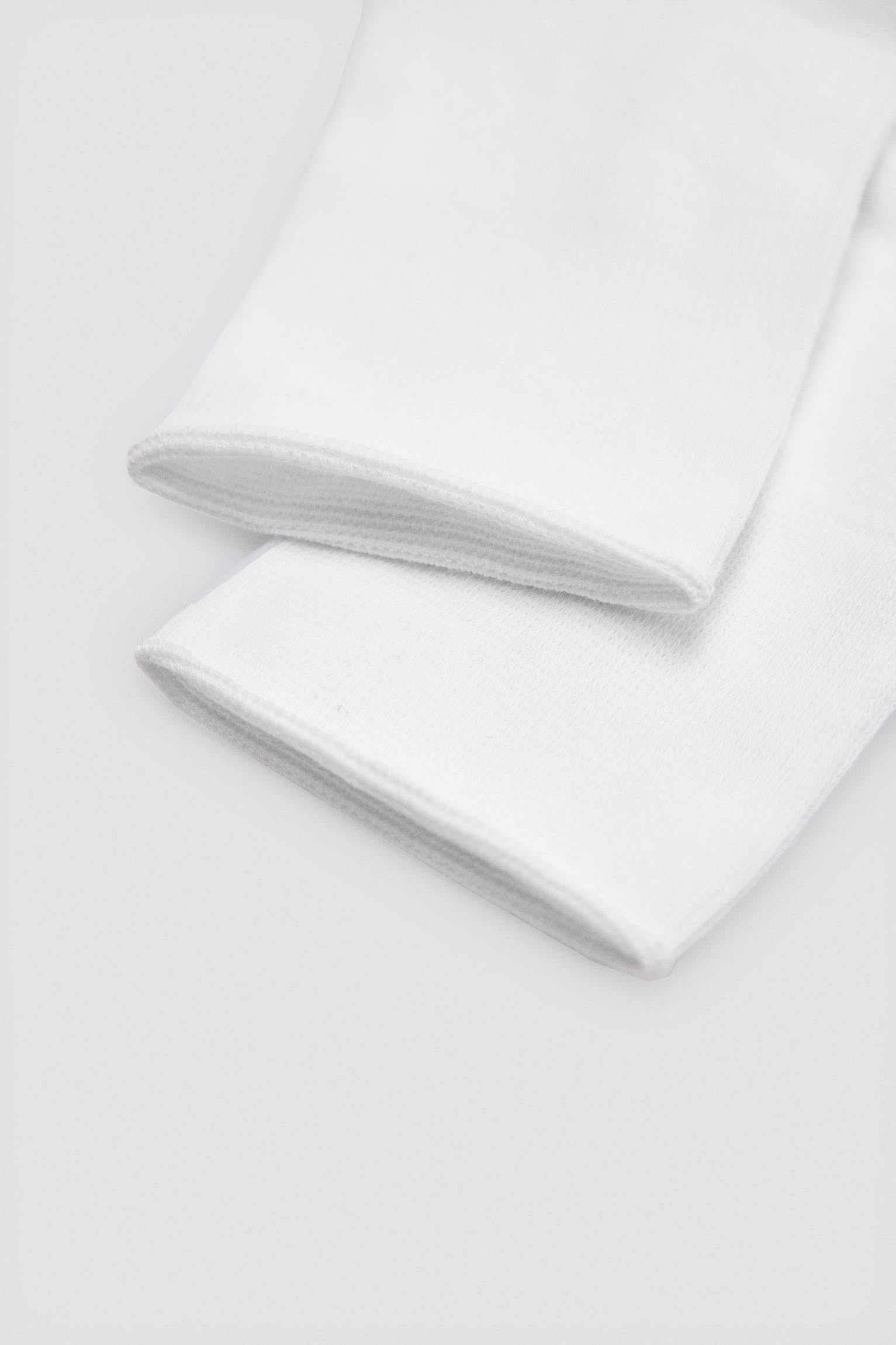 12996_BLANCO-pack-3-calcetines-mujer-transpirables-basicos-blancos-ysabel-mora