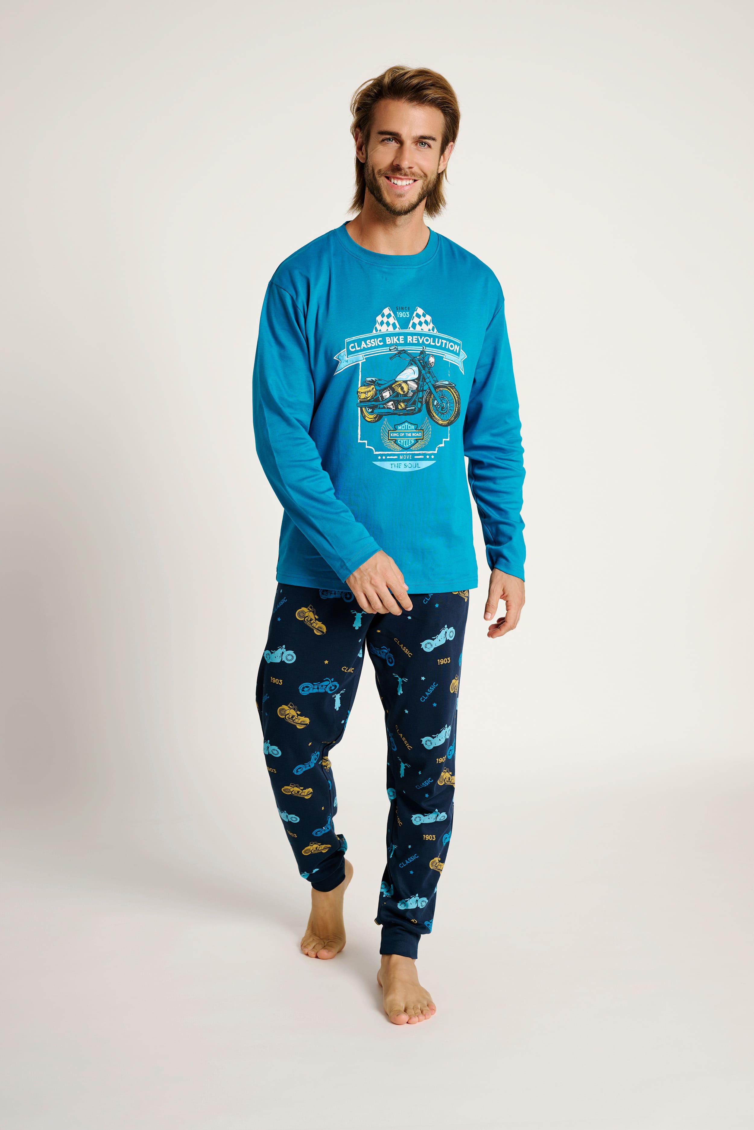 13011028-1-pijama-largo-hombre-estampado-motos
