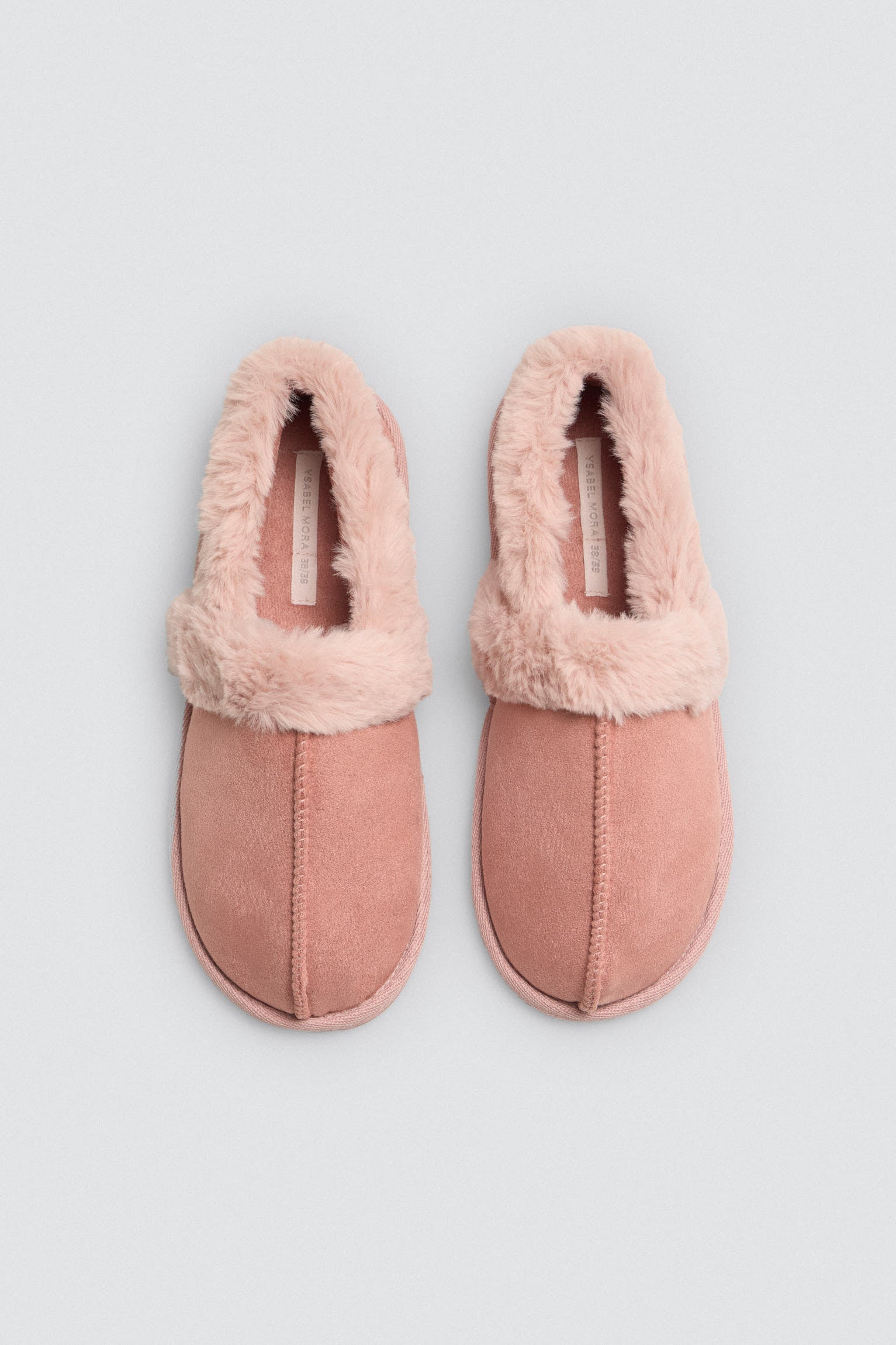14163-3-zapatillas-de-casa-mujer-detalles-pelo-rosa