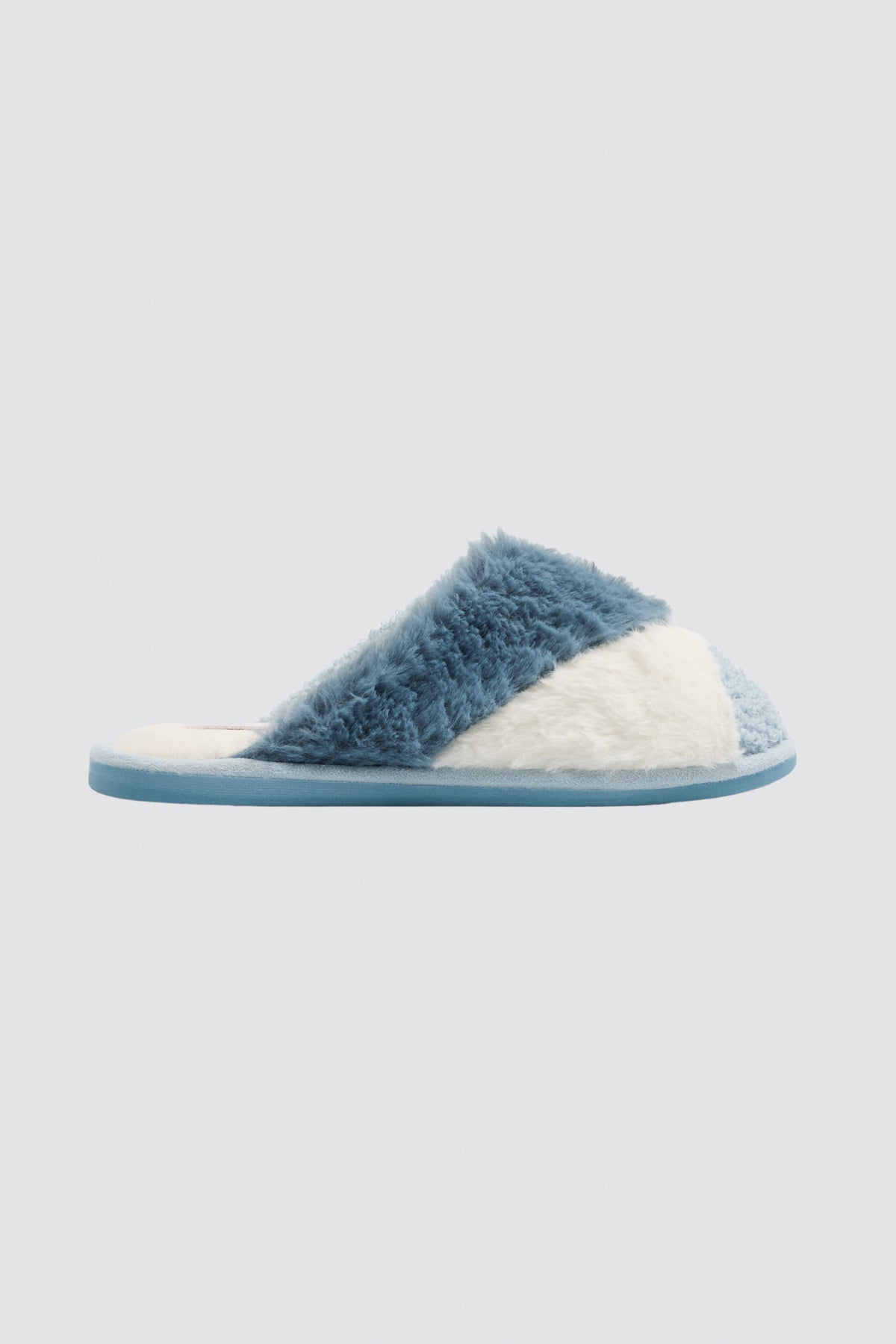 14190-zapatillas-de-casa-mujer-con-pelo-y-bordado-marrones