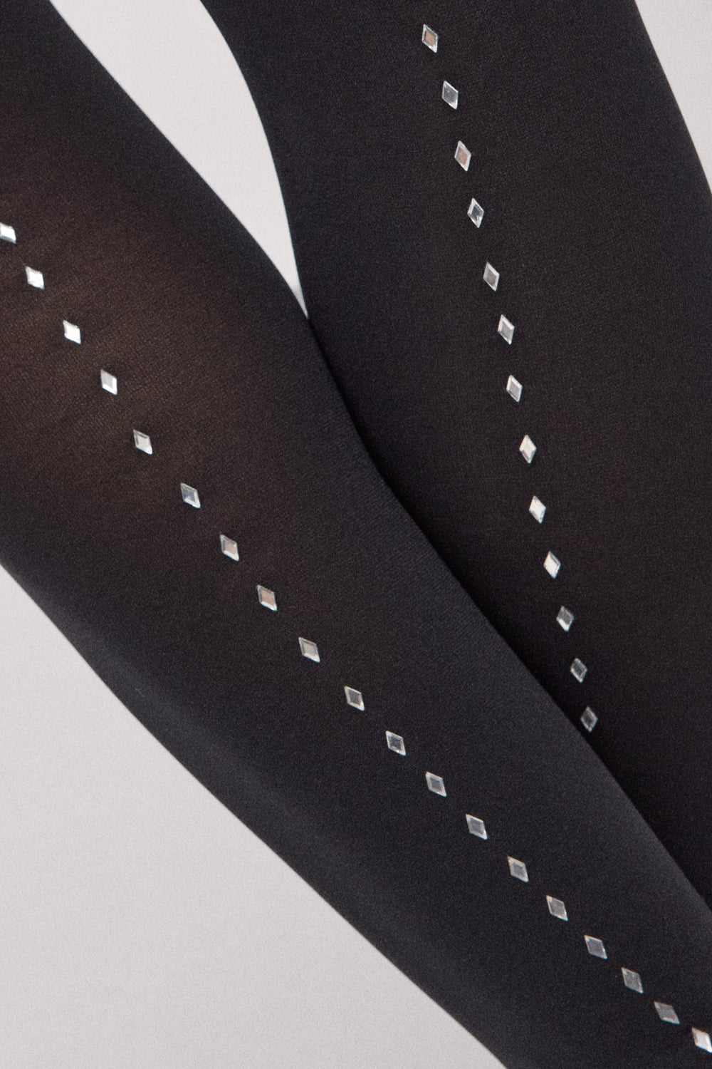 16630-4-panty-con-banda-de-diamentes-70-deniers