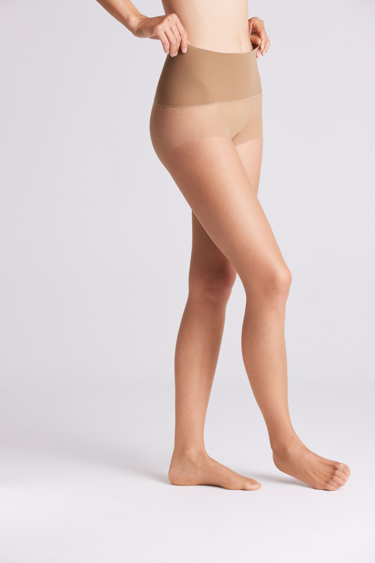 16845 1 panty sin costuras 15 den - Bronce