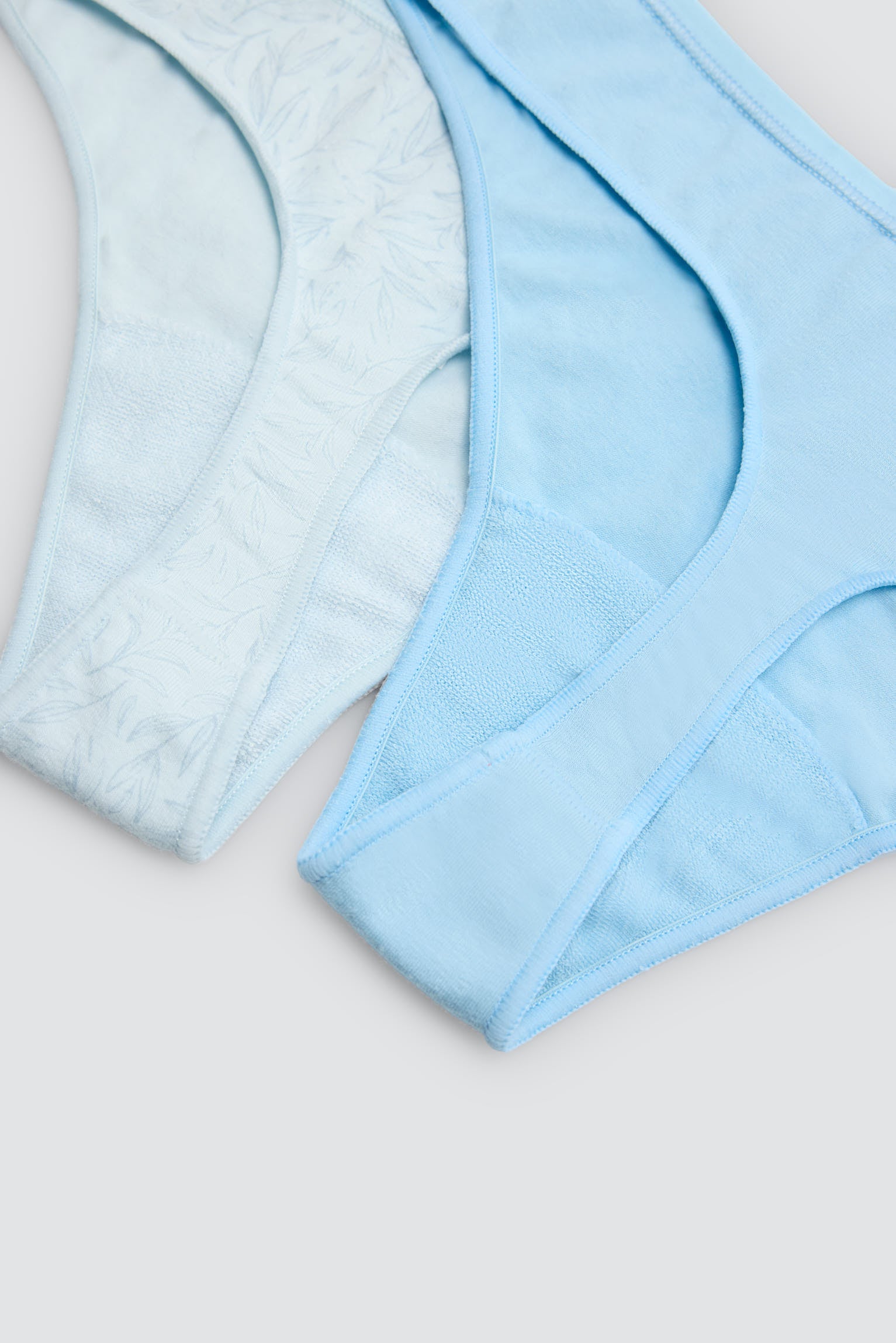 Confezione da 6 perizomi tinta unita e fantasia