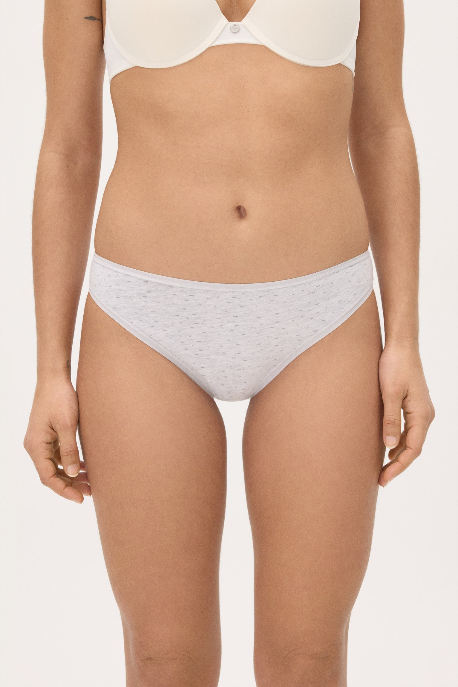 Confezione da 6 mini slip tinta unita e fantasia