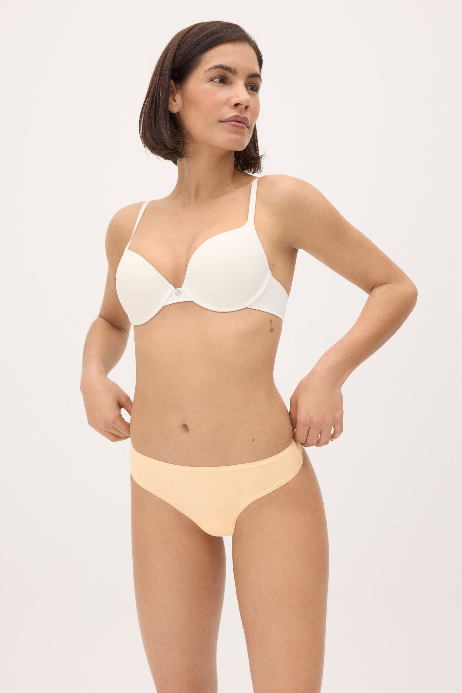 Confezione da 4 infradito colorati di base