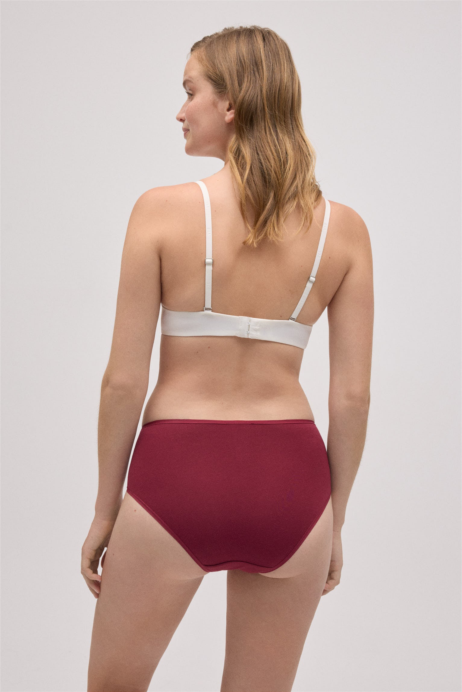 Confezione da 4 mutandine basic in cotone a vita alta