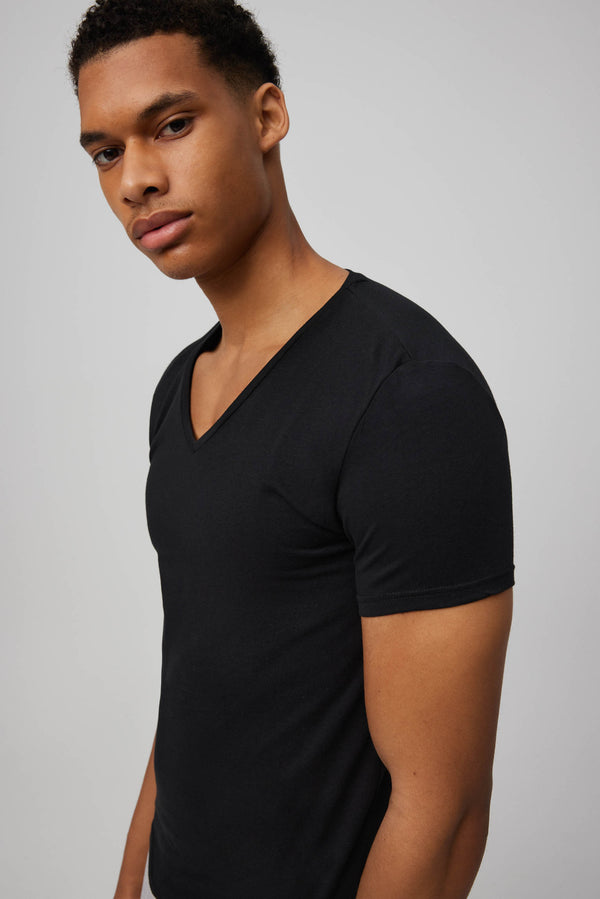 20100-2-camiseta-interior-hombre-manga-corta-ysabel-mora - negro