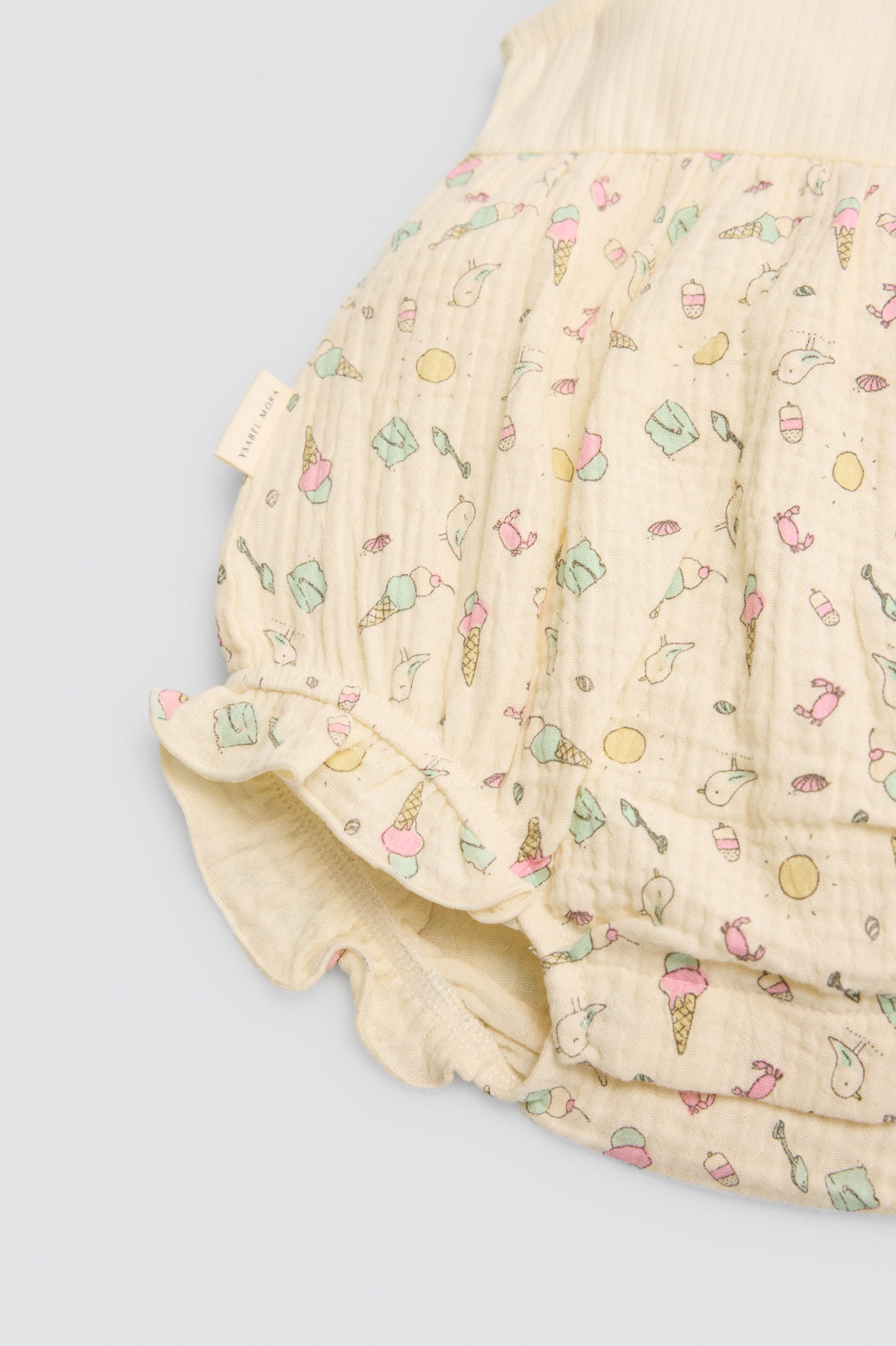 Conjunto ranita bebé sin mangas y gorrito estampado veraniego - Ysabel Mora