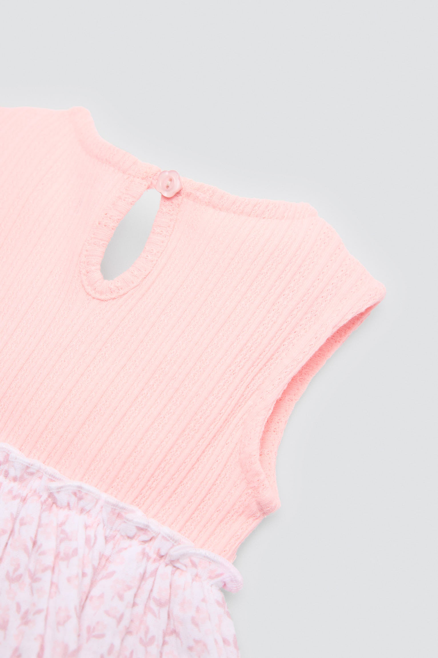 Vestido bebé sin mangas estampado floral - Ysabel Mora