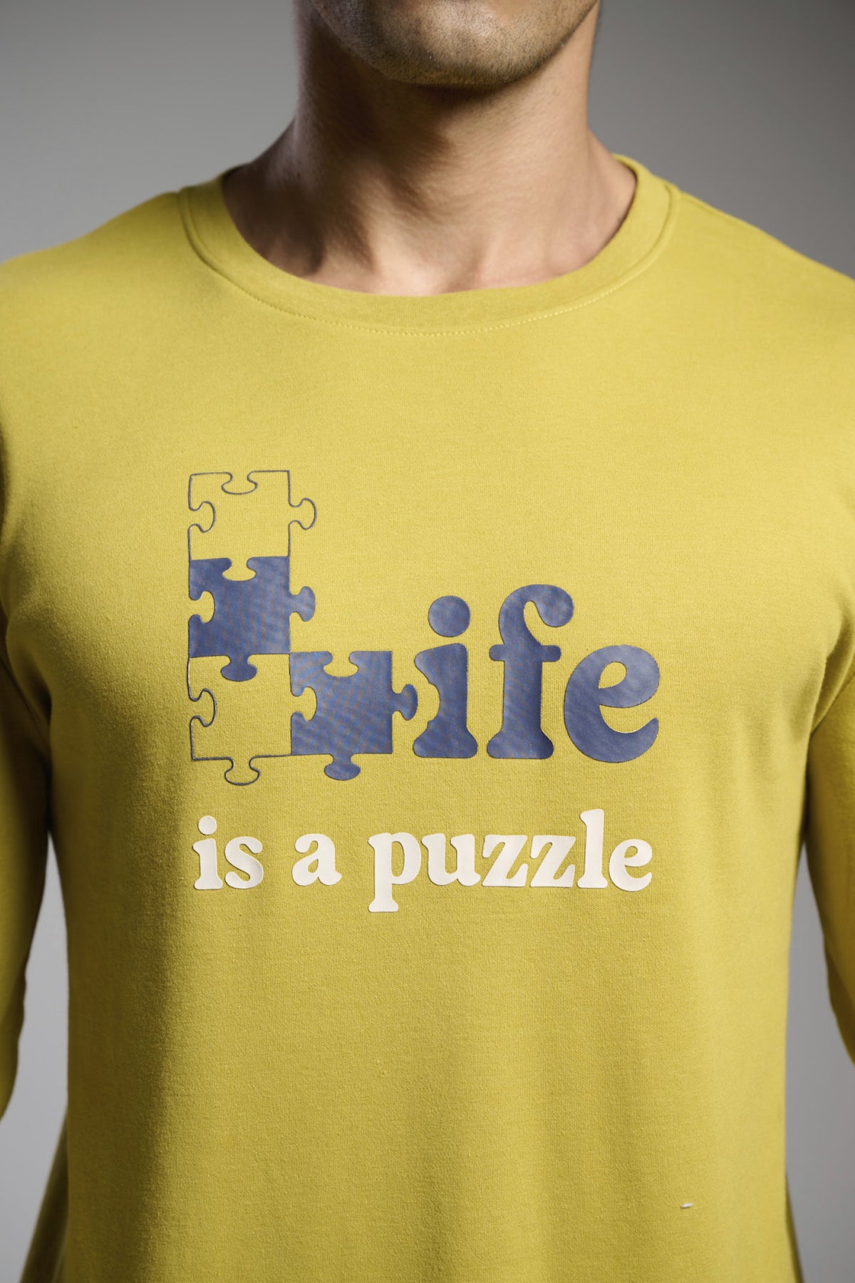 Pigiama lungo uomo afelpado detalle bolsillo stampa puzzle