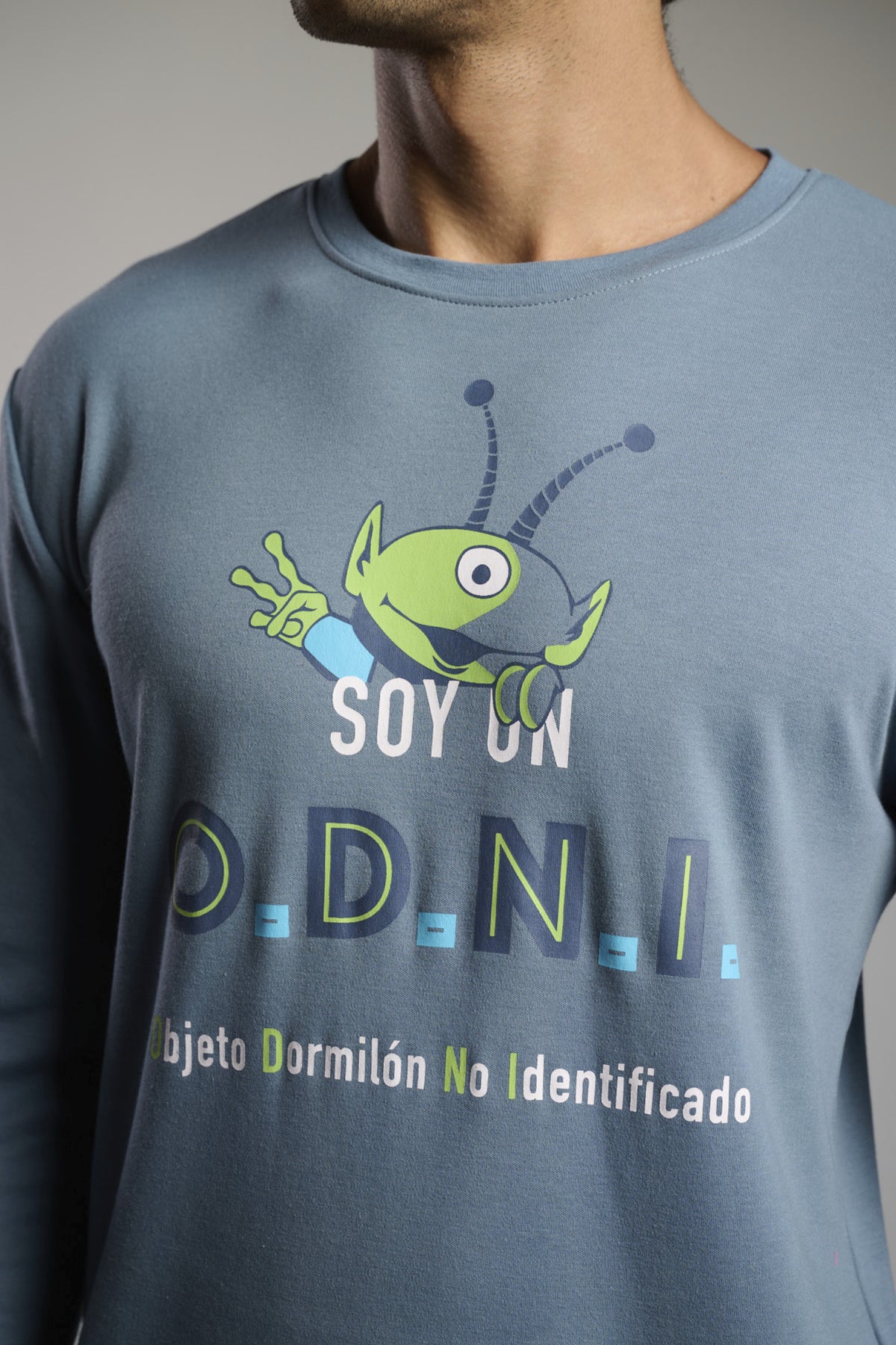Pigiama lungo de uomo afelpado stampa marciano ODNI