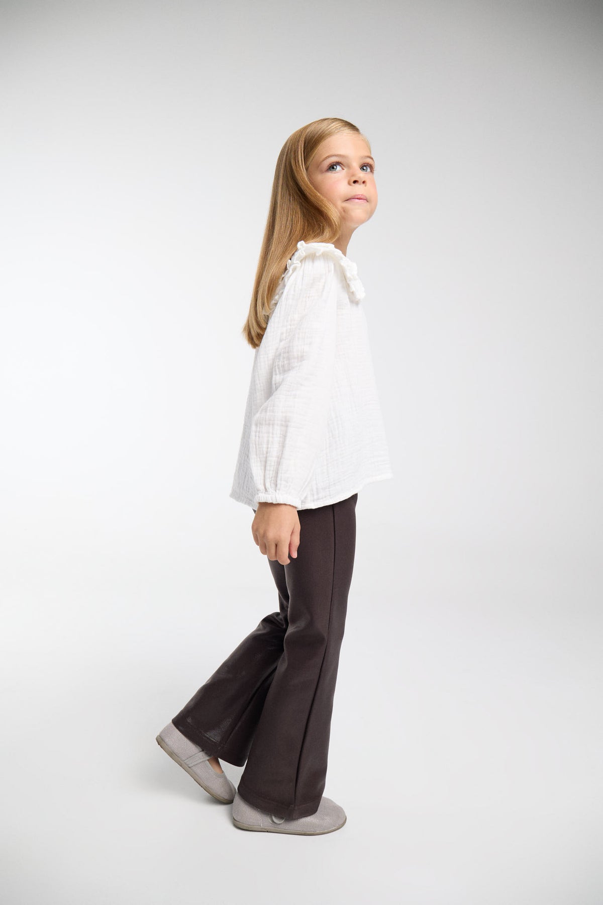TÉRMICO Pantalón afelpado bambina efecto piel flare chocolate