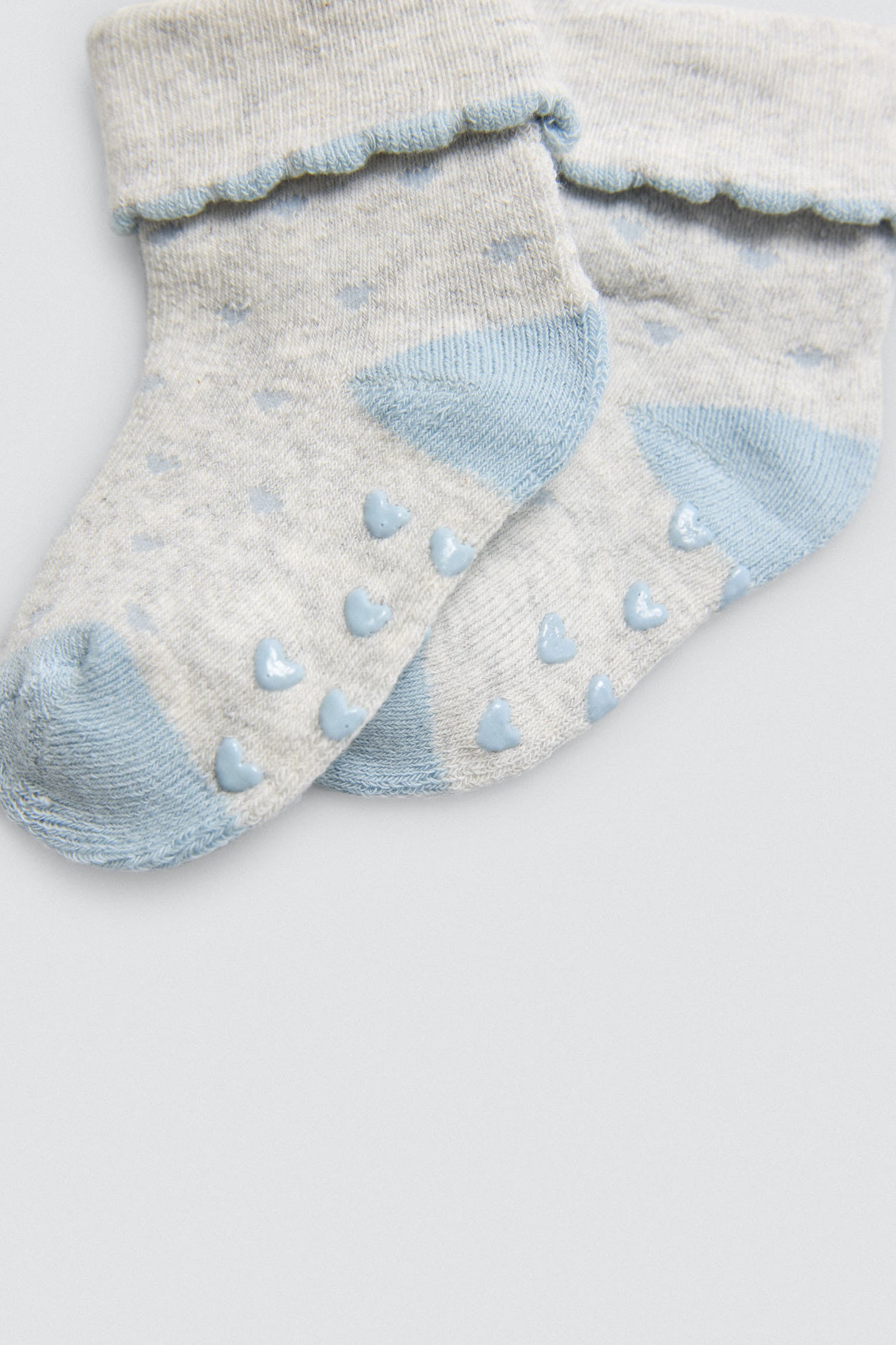 52866KIT-5-pack-calcetines-termicos-antideslizantes-bebe-ysabel-mora