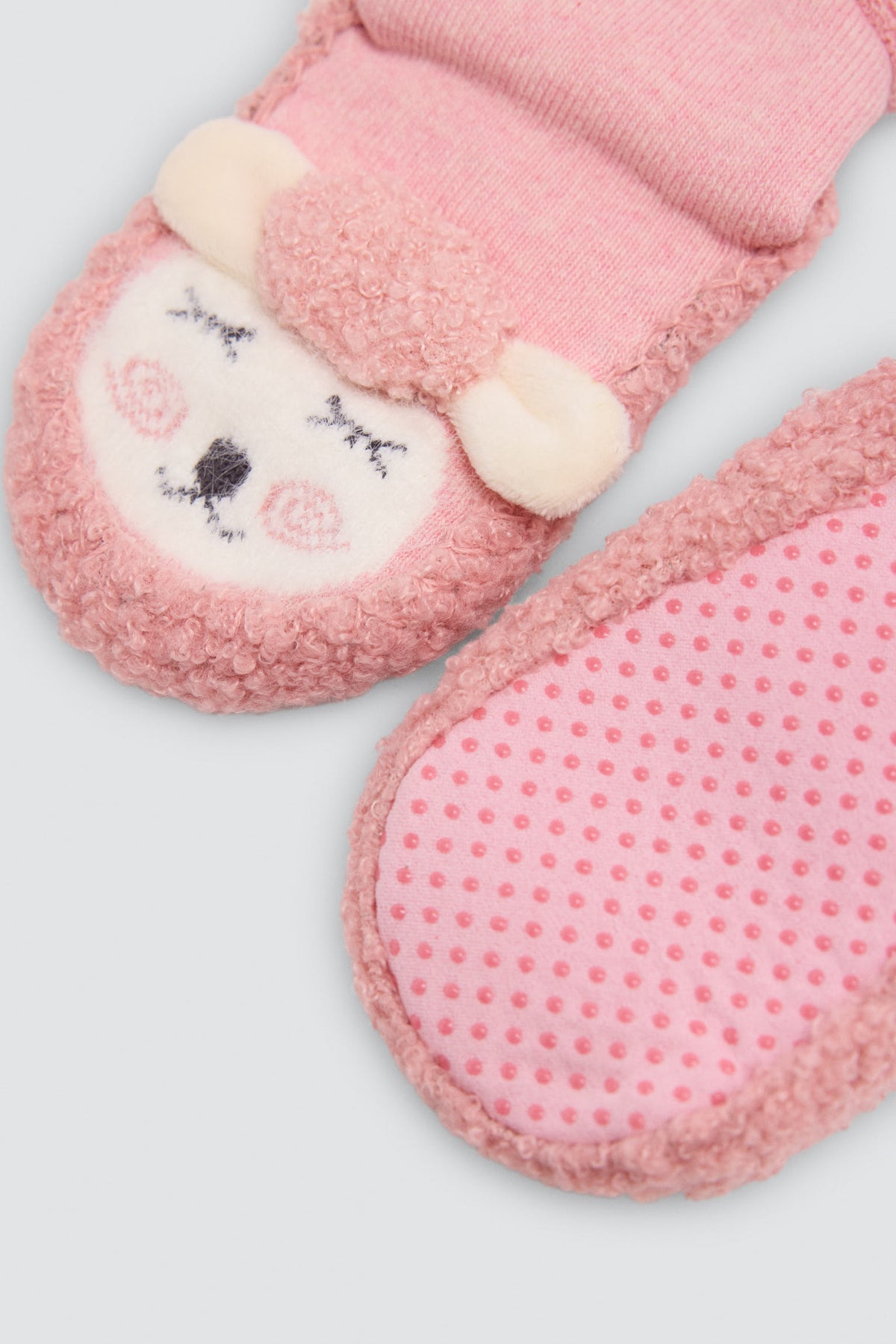 Calzini-pantofole termici per bebè con pecorella rosa