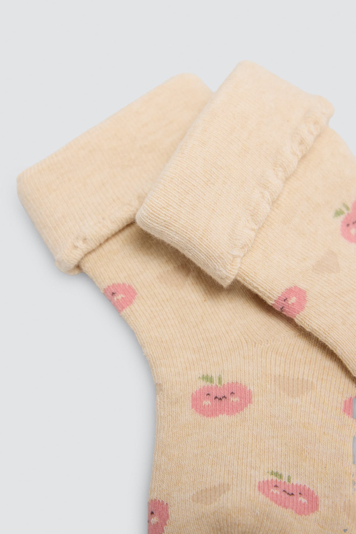 Pack 4 calzini neonato termici puño doblado estampado frutas y corazones