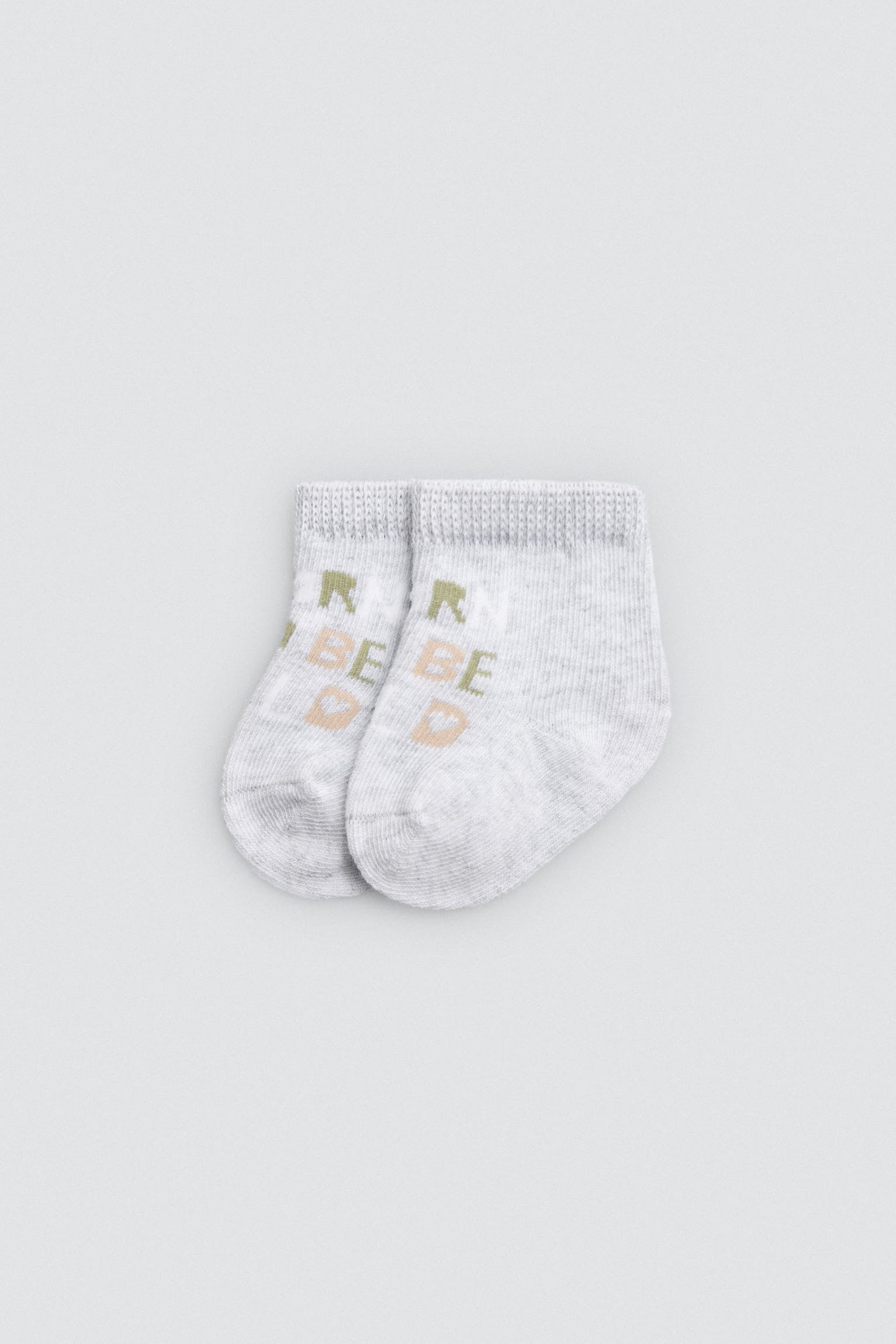 62825KIT-4-pack-calcetines-bebe-recien-nacido-ysabel-mora
