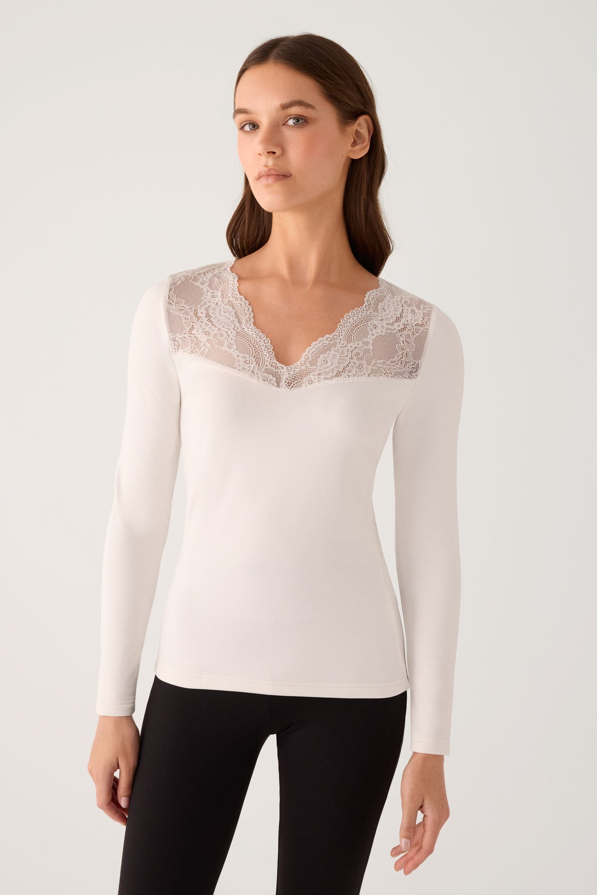 T-shirt da donna a maniche lunghe con scollo a V e pizzo avorio THERMAL