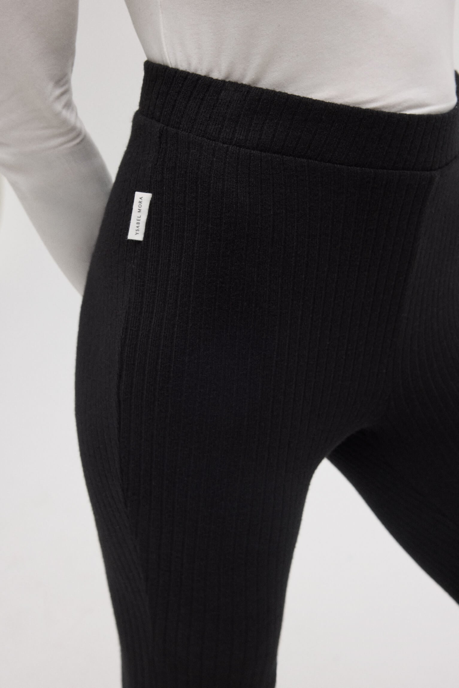 70680-3-pantalon-flare-punto-canale-negro