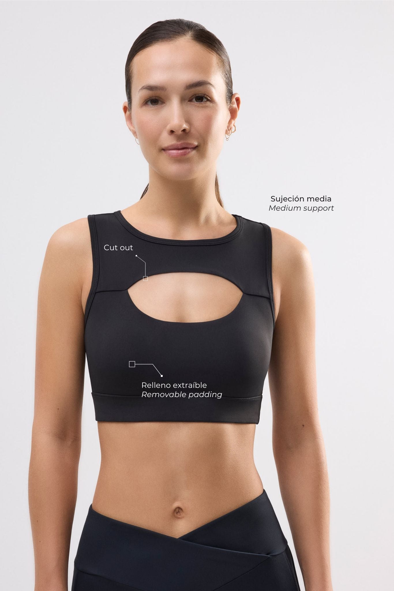 Reggiseno sportivo con dettagli cut-out, sostegno medio, nero