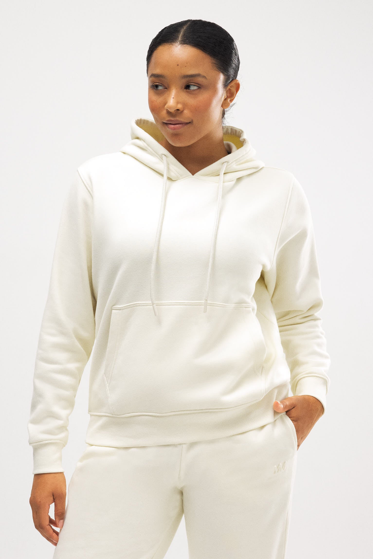 70942-1-sudadera-con-capucha-ajustable-interior-afelpado-marfil