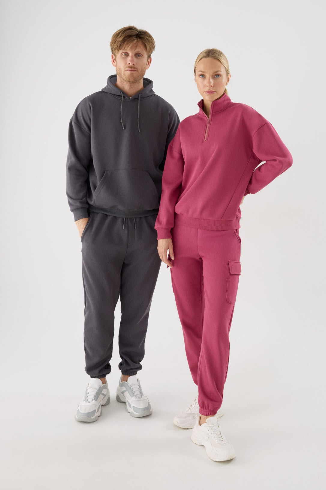 Pantalón sportivo uomo jogger afelpado con cintura ajustable gris marengo