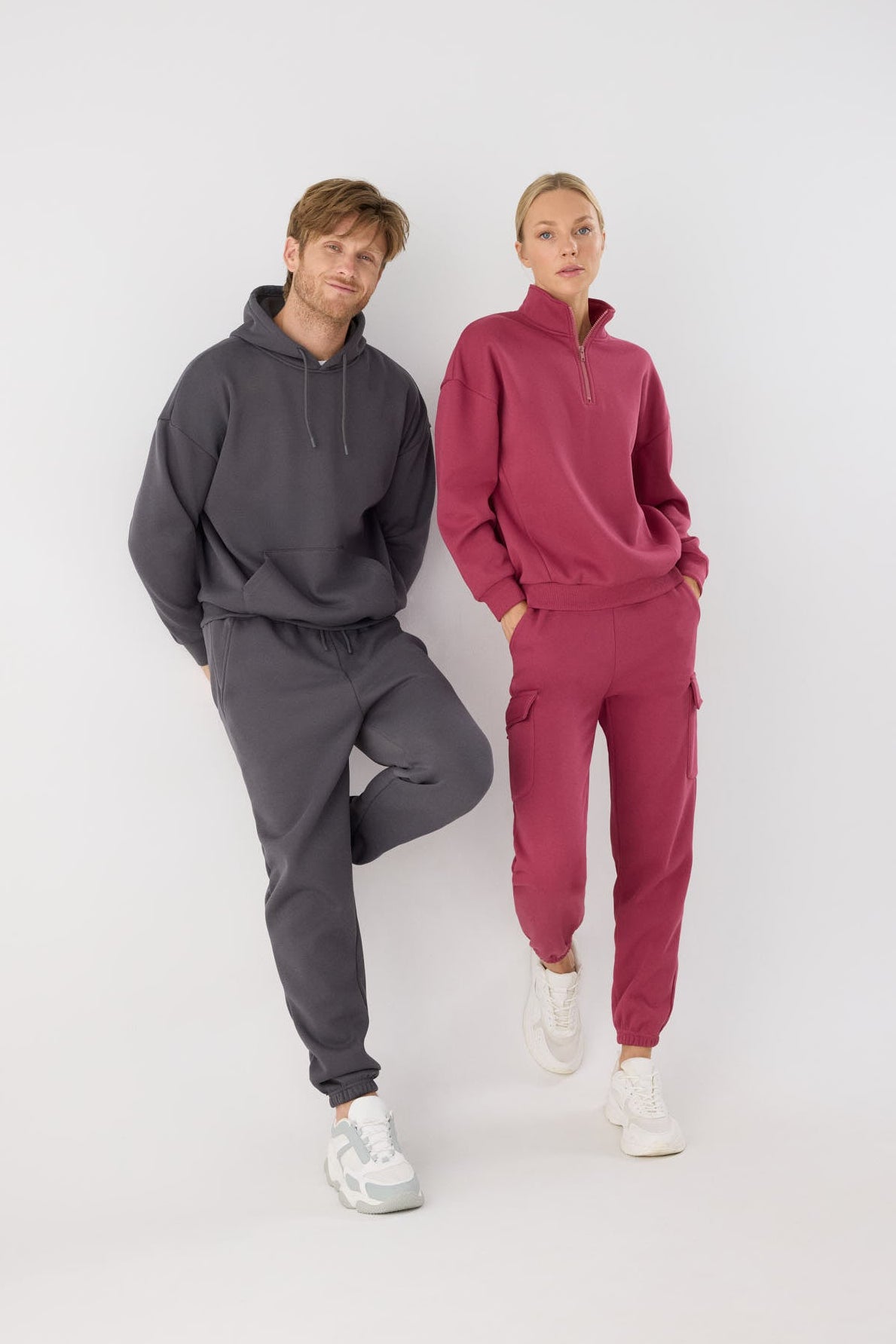 Pantalón sportivo uomo jogger afelpado con cintura ajustable gris marengo