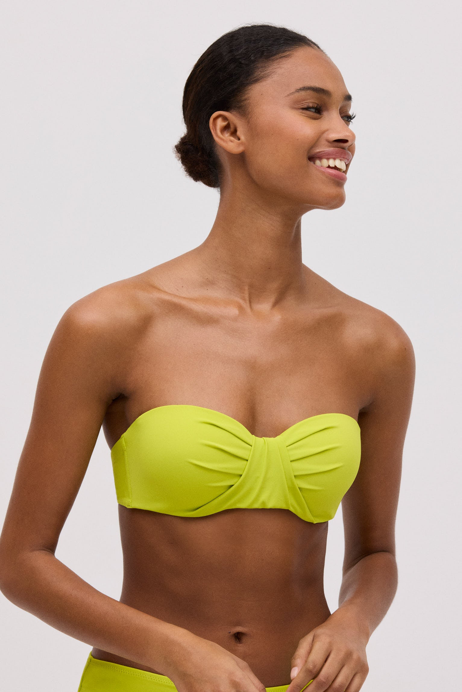 83015-4-top-bandeau-bikini-mujer-ysabel-mora-lima