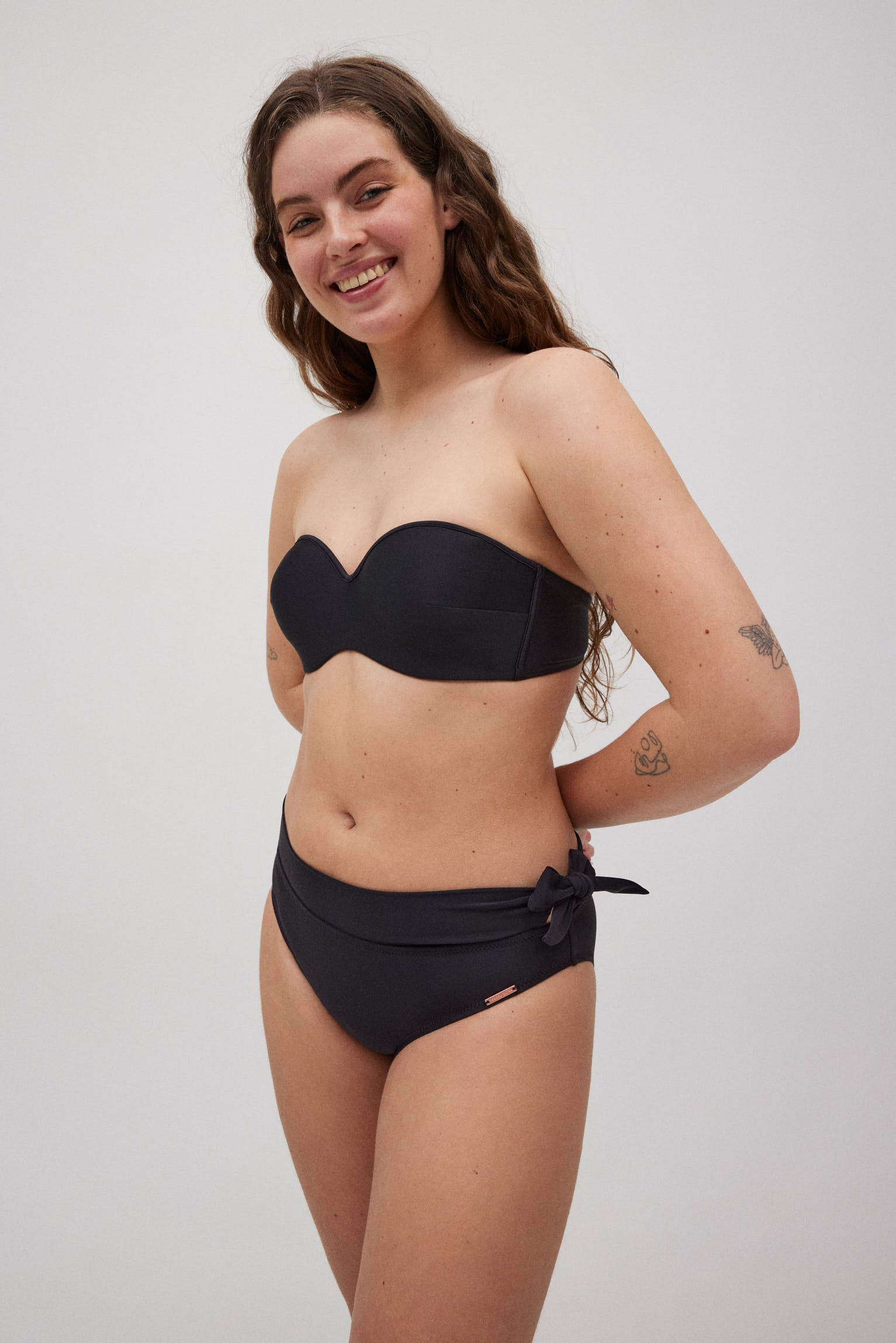 83059-3-braga-midi-bikini-mujer-ysabel-mora-negro