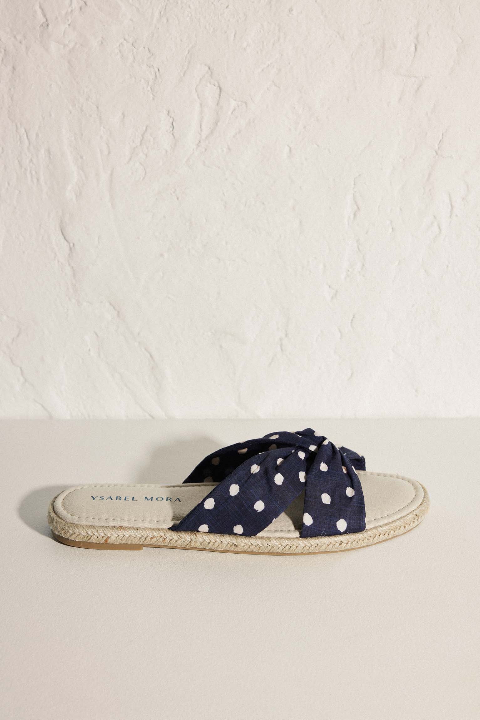 Sandali a pois navy