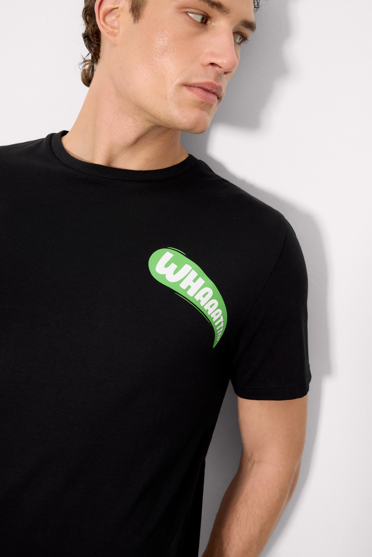 Camiseta manga corta estampado monstruos negro - Ysabel Mora