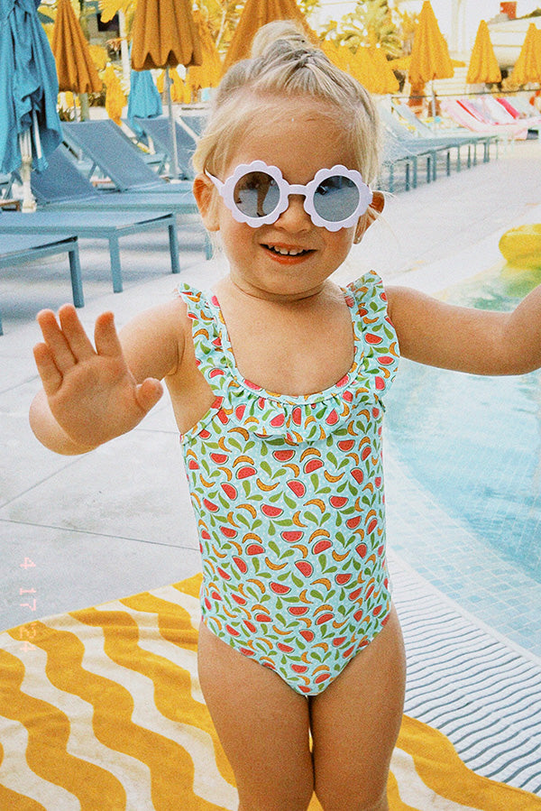 Costume da bagno per bambina con volant e stampa di frutta