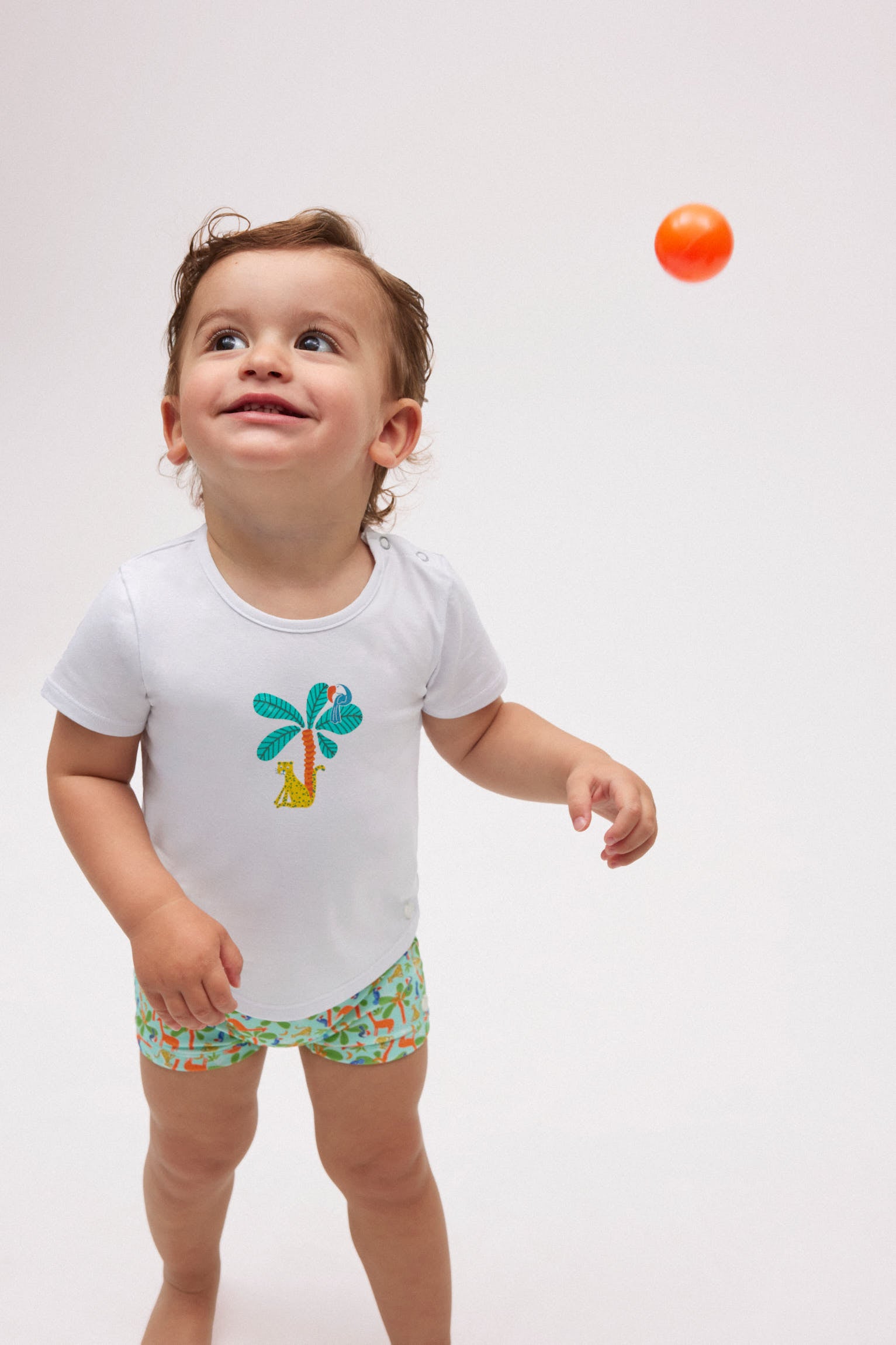 97080-5-set-camiseta-banador-boxer-nino-ysabel-mora-multicolor