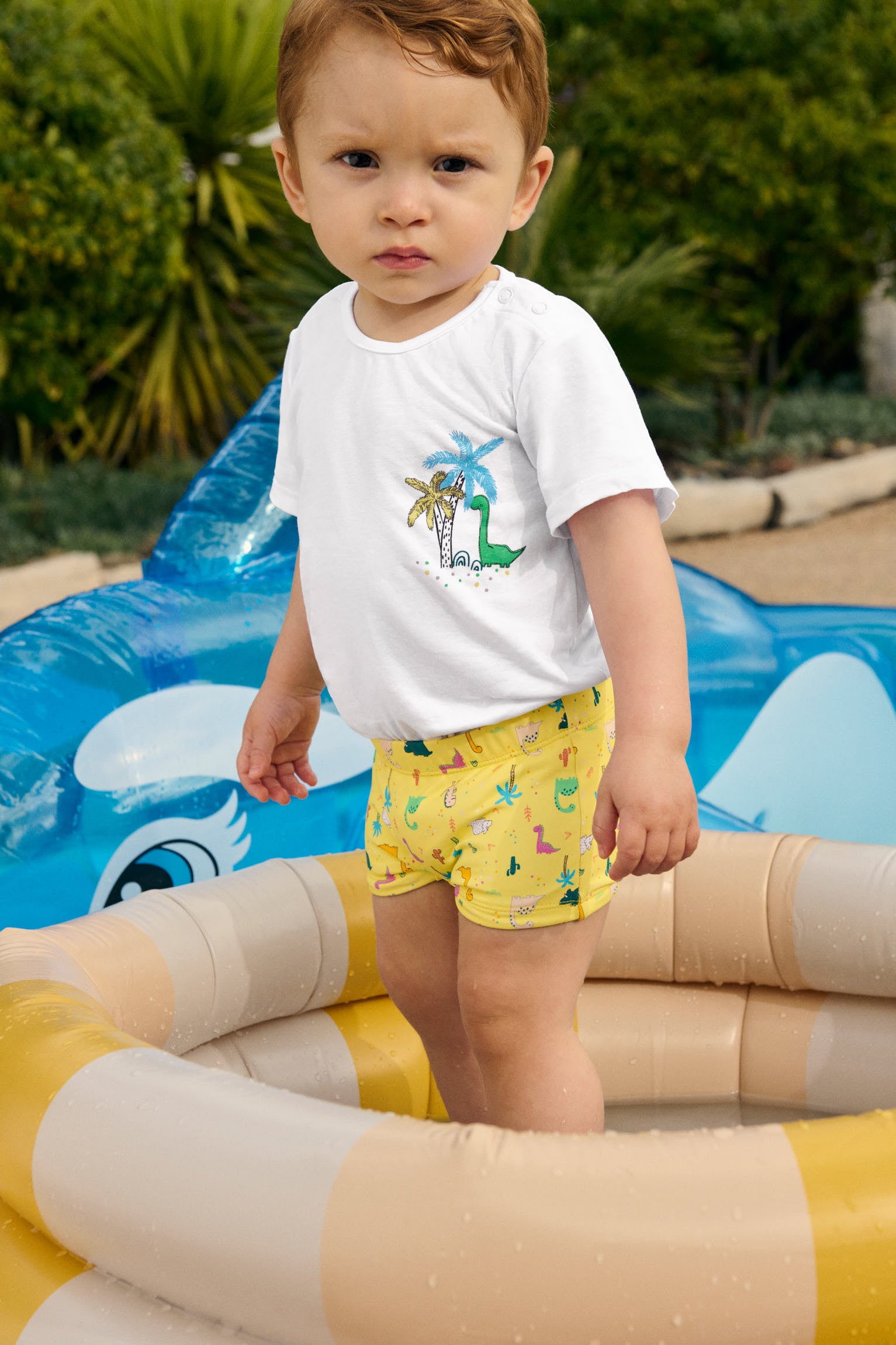 Set di t-shirt e boxer con stampa di dinosauro