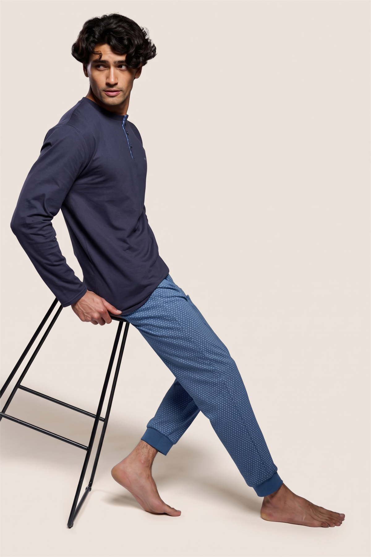Pigiama lungo camisero uomo cotone cuello panadero stampa