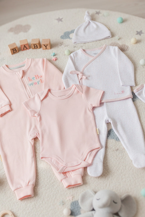 Set regalo rosa per il primo vestito da neonato