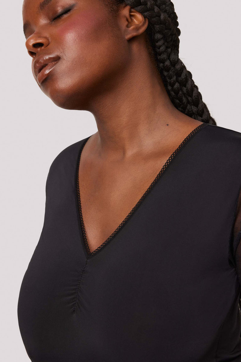 10601-1-camiseta-manga-larga-mujer-ysabel-mora - Negro