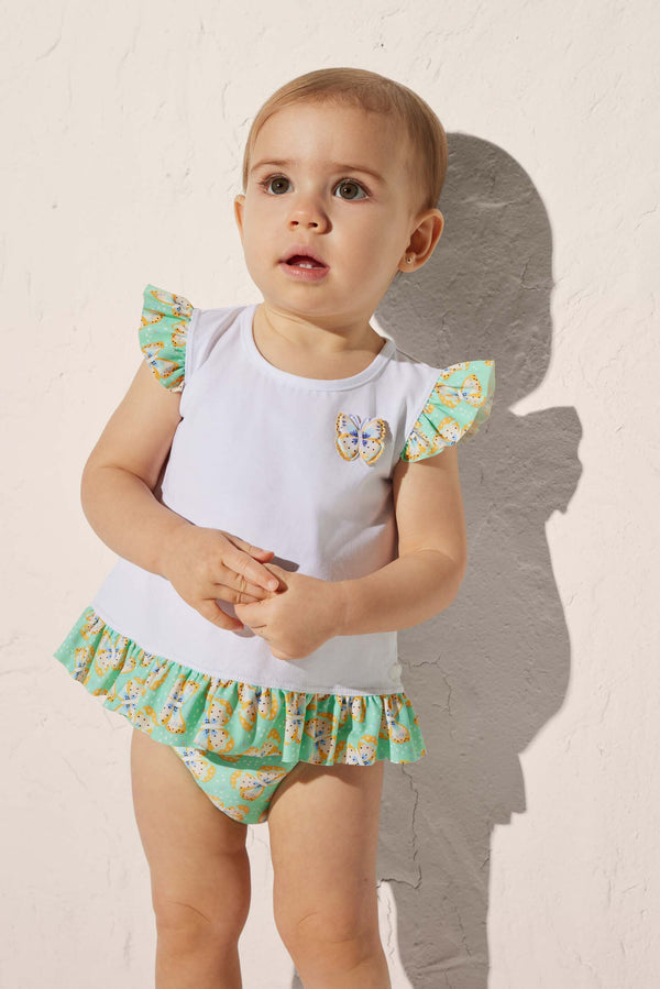 97536-1-camiseta-volantes-bano-bebe-estampado-mariposas-ysabel-mora - Blanco